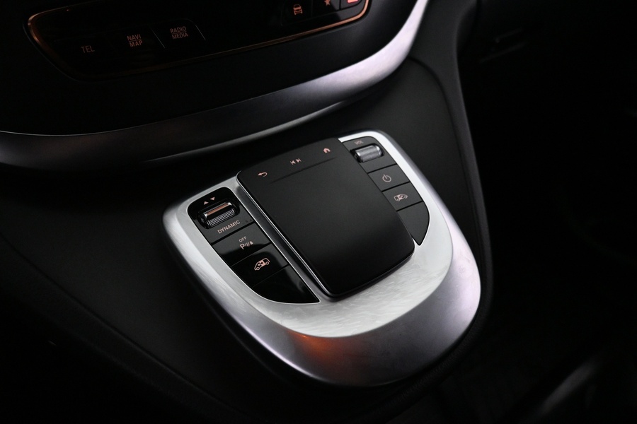 Mercedes-Benz EQV vaihtoauto