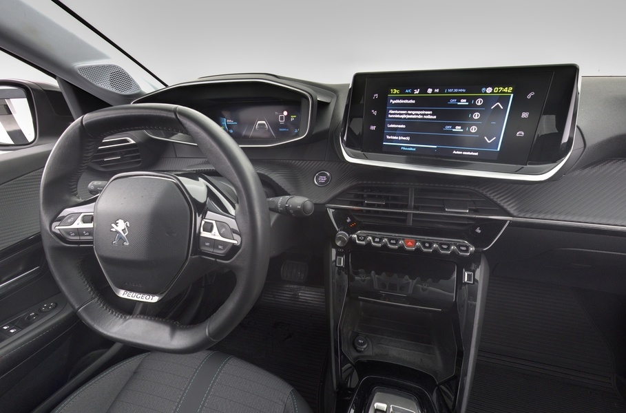 Peugeot e-208 vaihtoauto