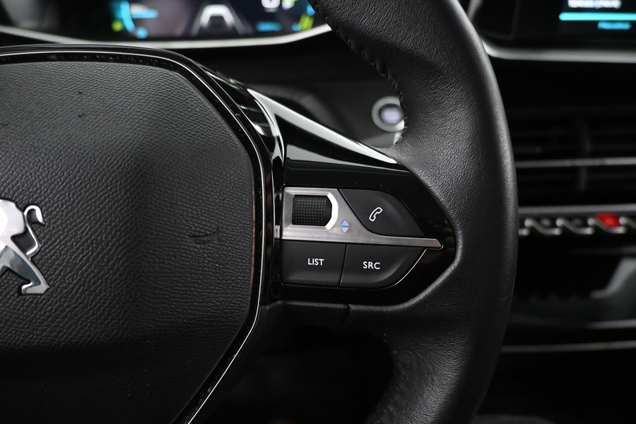 Peugeot e-208 vaihtoauto