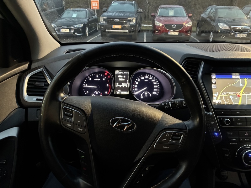 Hyundai Santa Fe vaihtoauto