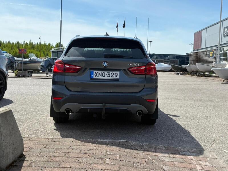 BMW X1 vaihtoauto