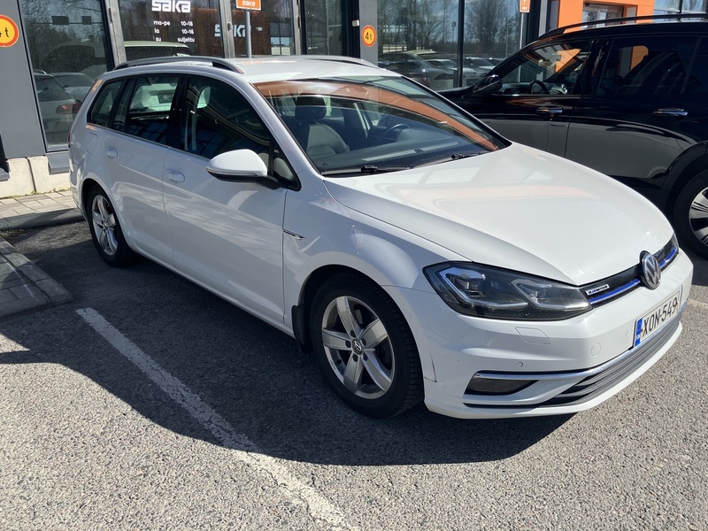 Volkswagen Golf vaihtoauto