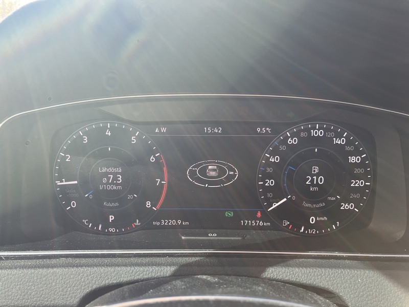 Volkswagen Golf vaihtoauto