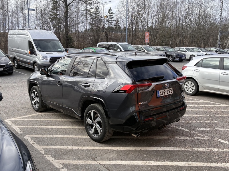 Toyota RAV4 vaihtoauto