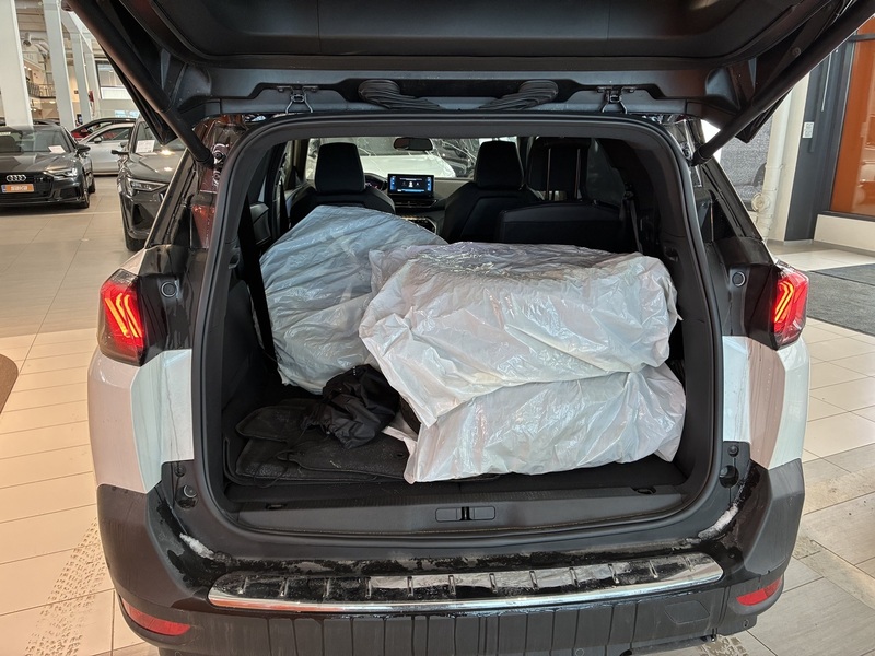 Peugeot 5008 vaihtoauto