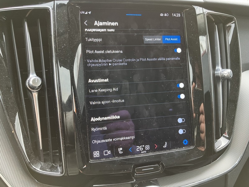 Volvo XC60 vaihtoauto