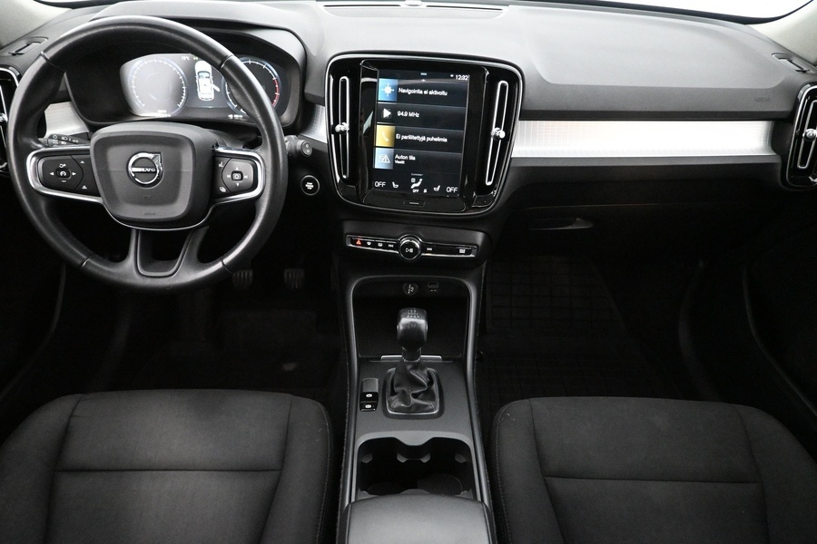 Volvo XC40 vaihtoauto