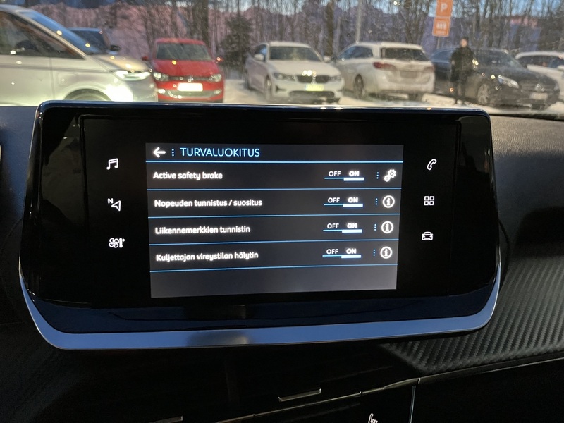 Peugeot 2008 vaihtoauto