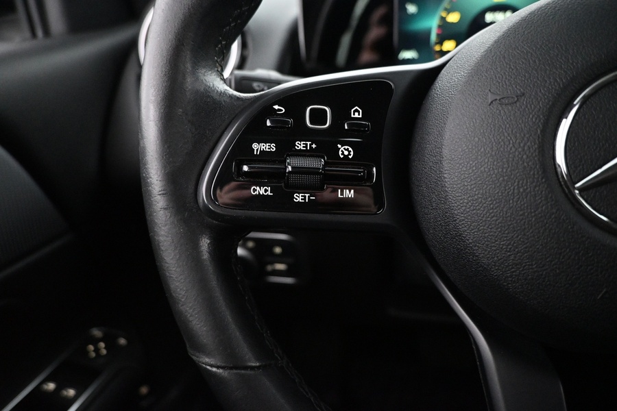 Mercedes-Benz GLB vaihtoauto