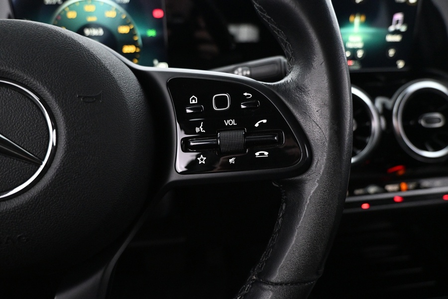 Mercedes-Benz GLB vaihtoauto