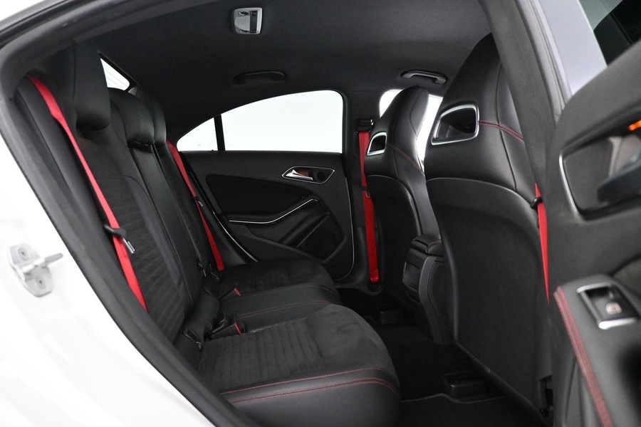 Mercedes-Benz CLA vaihtoauto