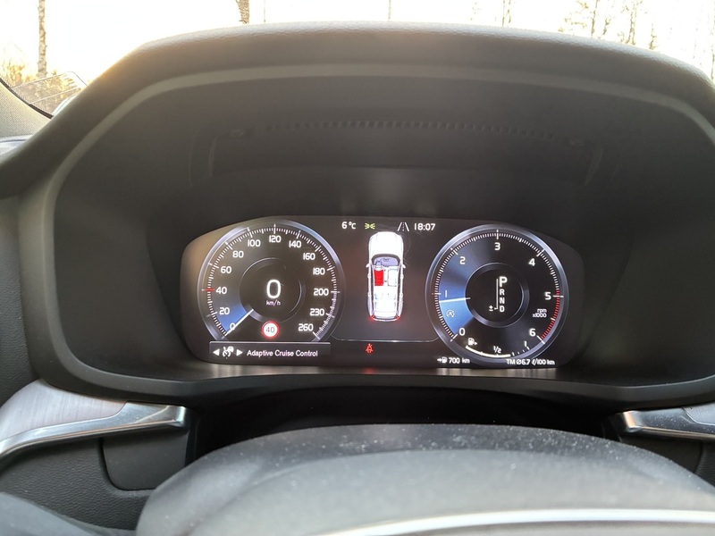 Volvo V60 Cross Country vaihtoauto