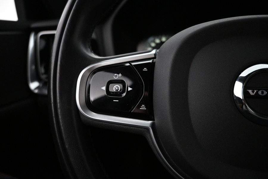 Volvo V60 Cross Country vaihtoauto