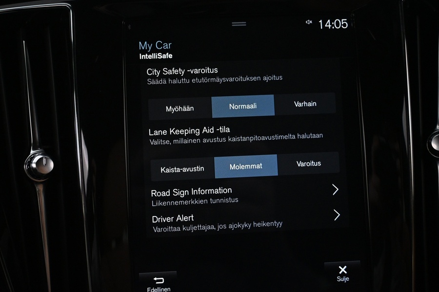 Volvo V60 Cross Country vaihtoauto