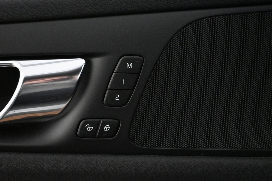 Volvo V60 Cross Country vaihtoauto