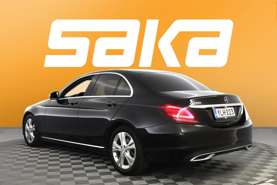 Mercedes-Benz C vaihtoauto