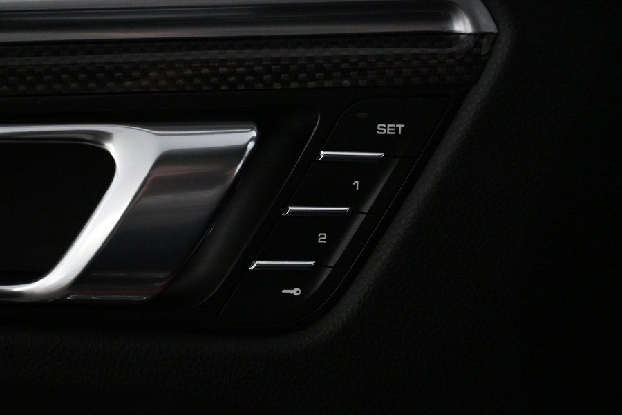 Porsche Macan vaihtoauto