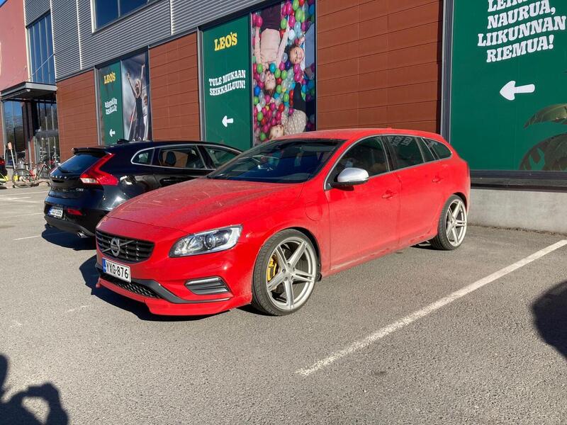 Volvo V60 vaihtoauto