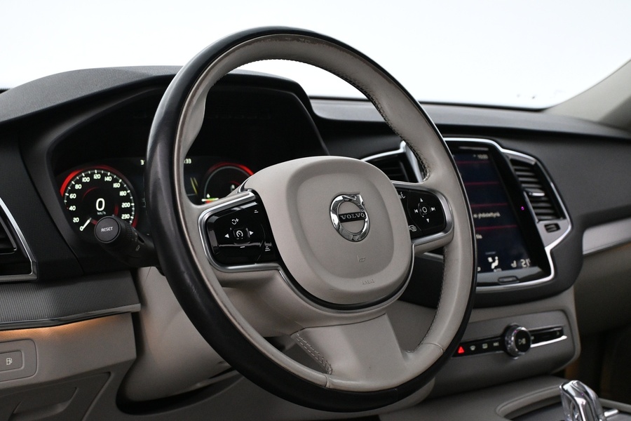 Volvo XC90 vaihtoauto