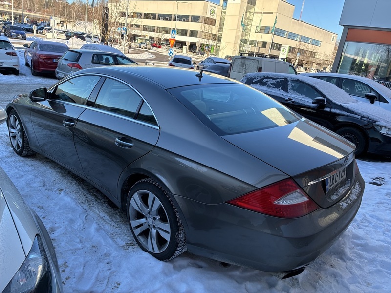 Mercedes-Benz CLS vaihtoauto