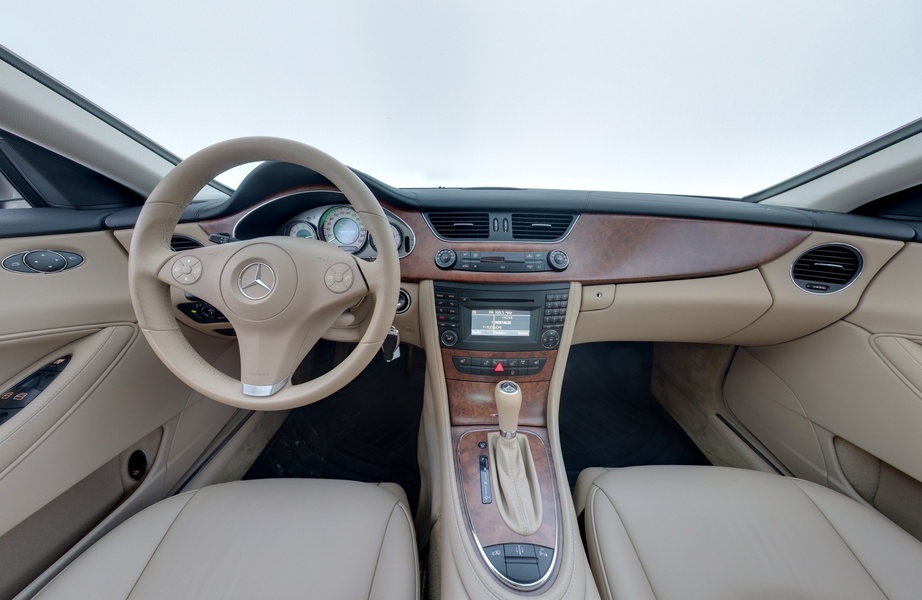 Mercedes-Benz CLS vaihtoauto
