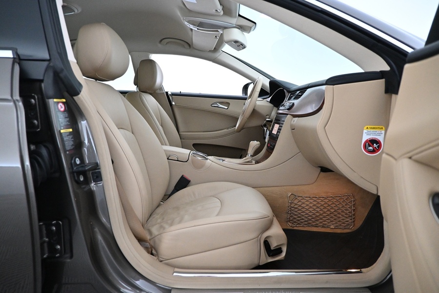 Mercedes-Benz CLS vaihtoauto