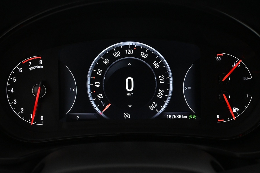 Opel Insignia vaihtoauto