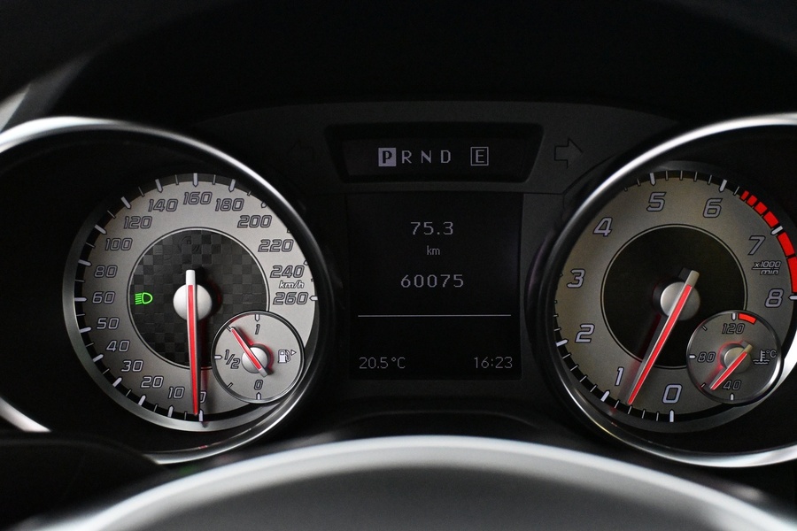 Mercedes-Benz SLK vaihtoauto