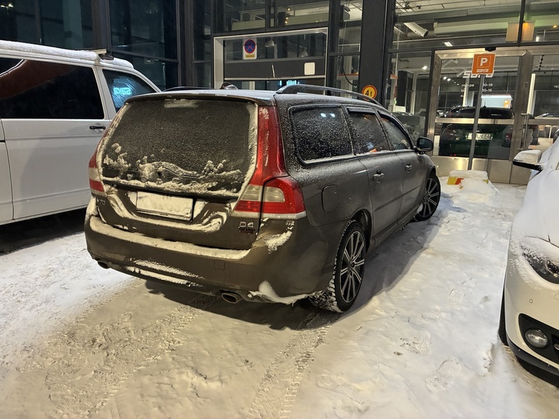 Volvo V70 vaihtoauto