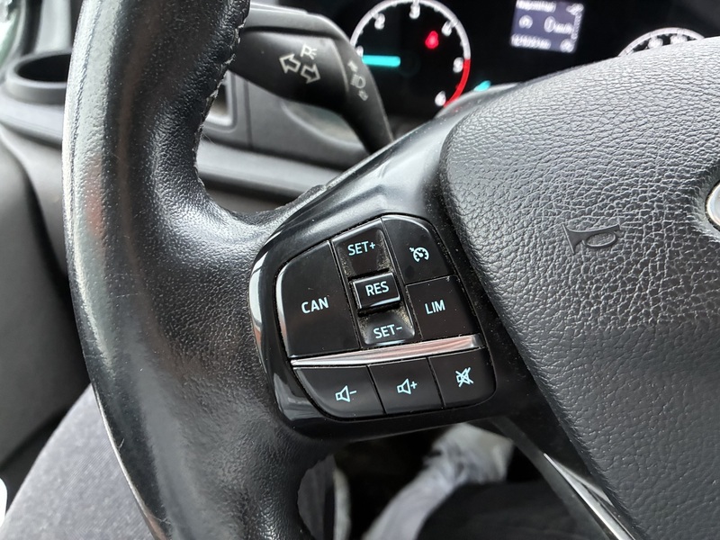 Ford Transit Custom vaihtoauto