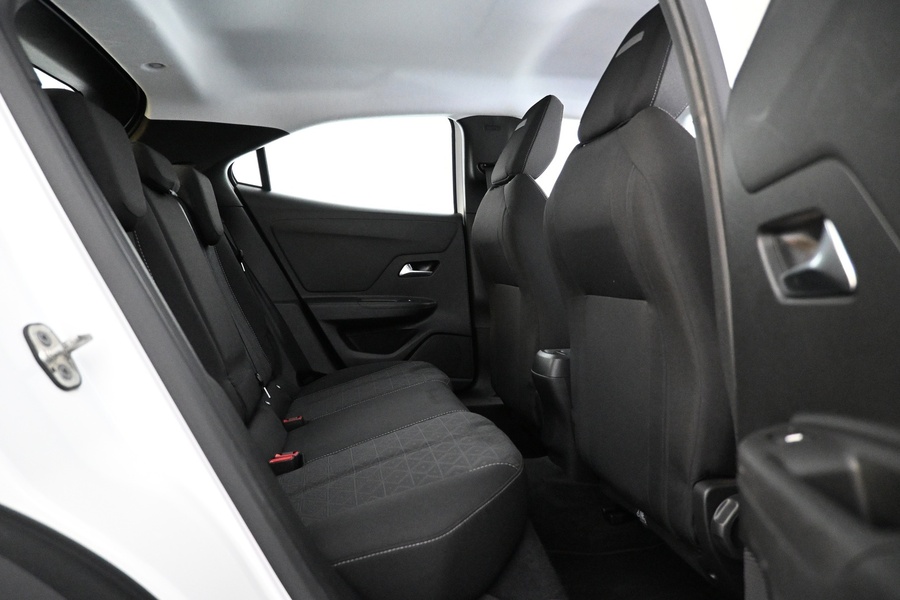 Opel Mokka-e vaihtoauto