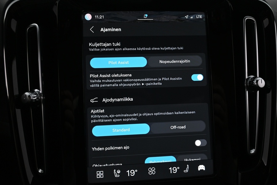 Volvo C40 vaihtoauto