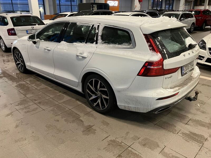 Volvo V60 vaihtoauto