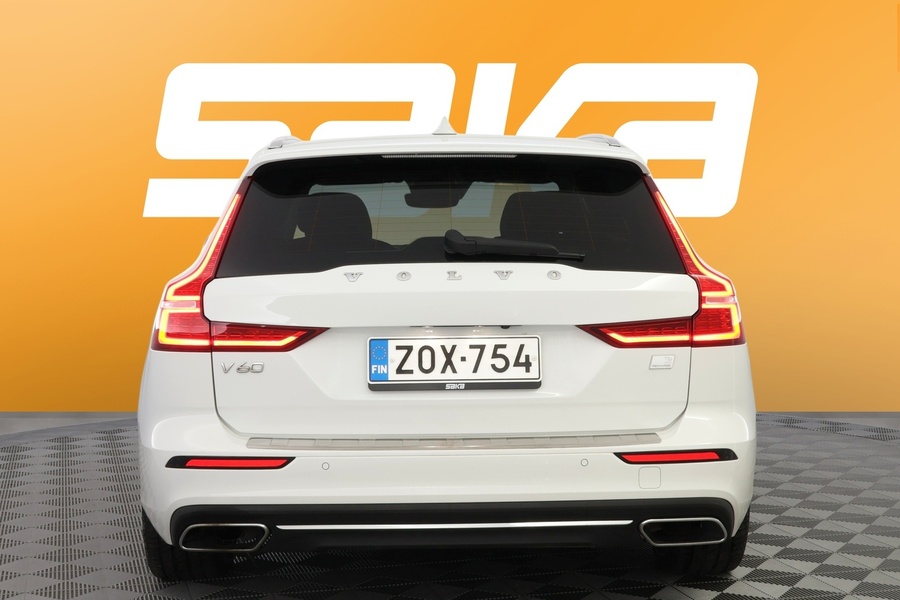 Volvo V60 vaihtoauto