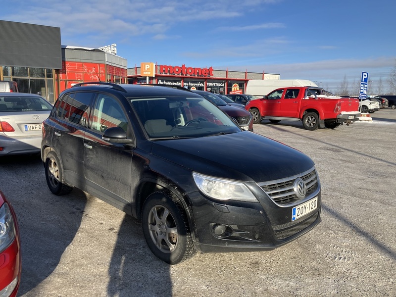 Volkswagen Tiguan vaihtoauto