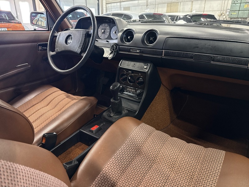 Mercedes-Benz 250 vaihtoauto