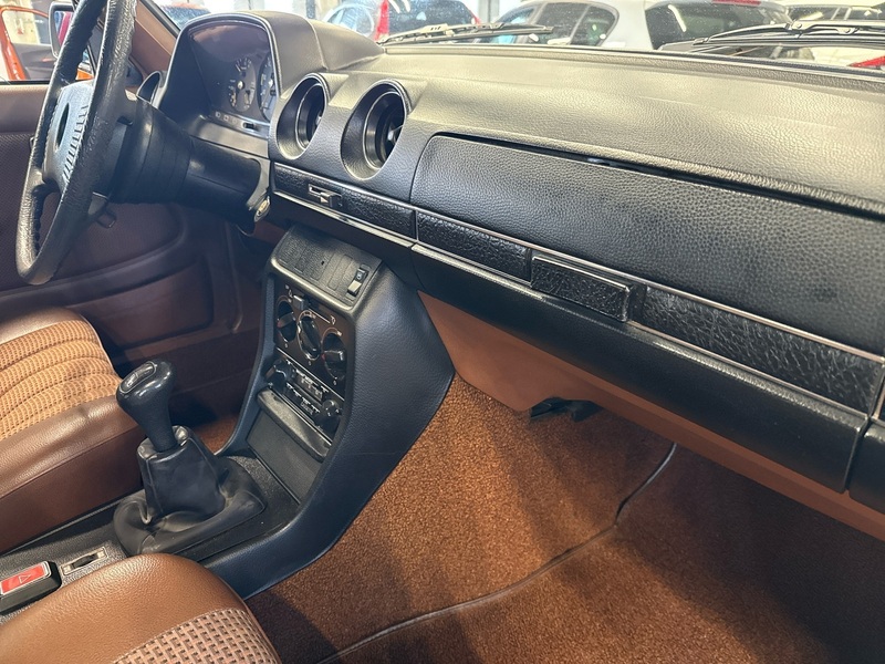 Mercedes-Benz 250 vaihtoauto
