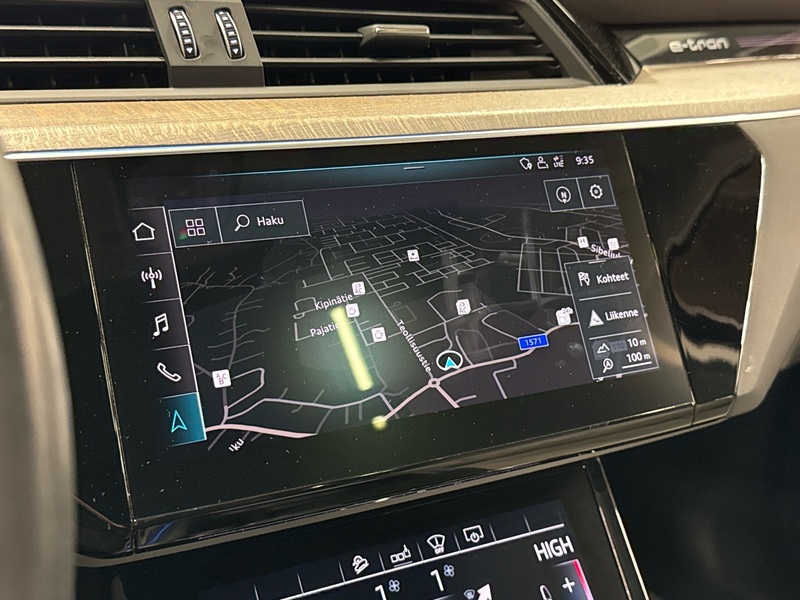 Audi e-tron vaihtoauto