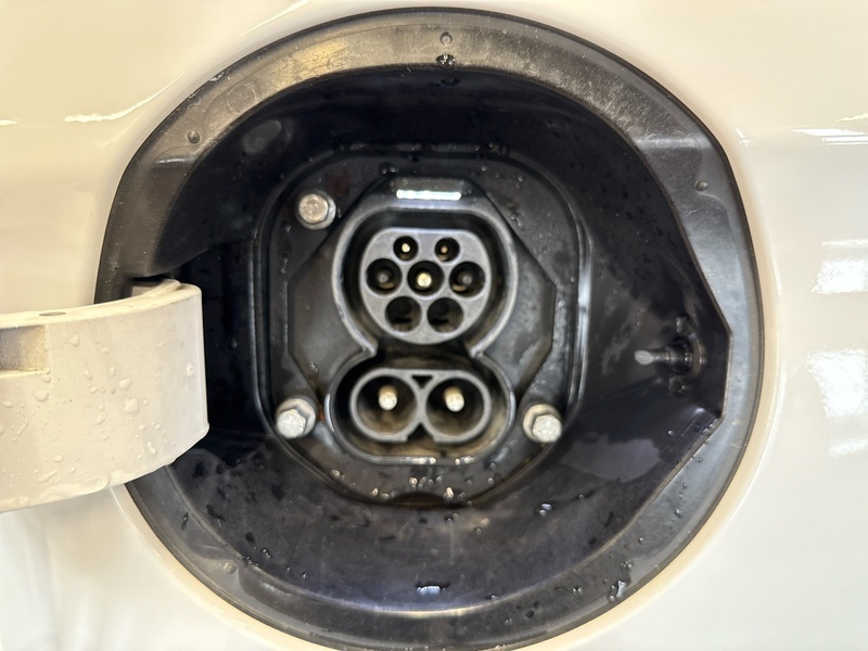 Hyundai IONIQ electric vaihtoauto