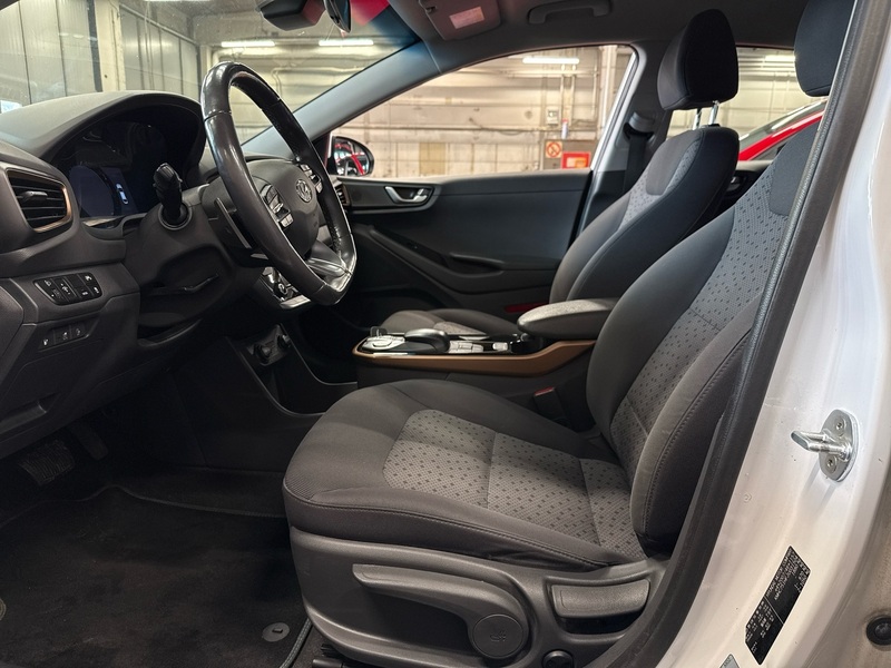 Hyundai IONIQ electric vaihtoauto