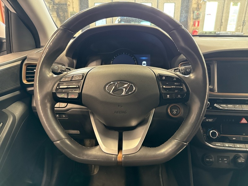 Hyundai IONIQ electric vaihtoauto