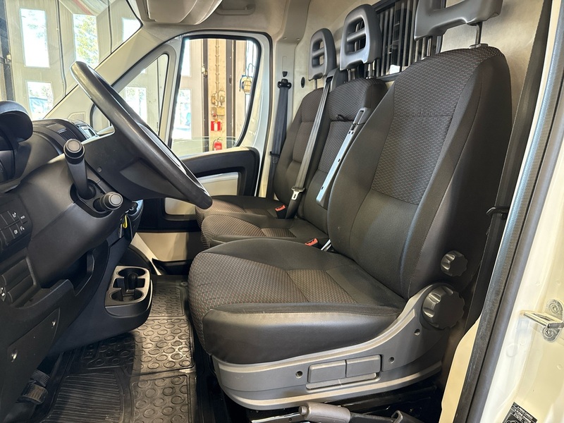 Peugeot Boxer vaihtoauto