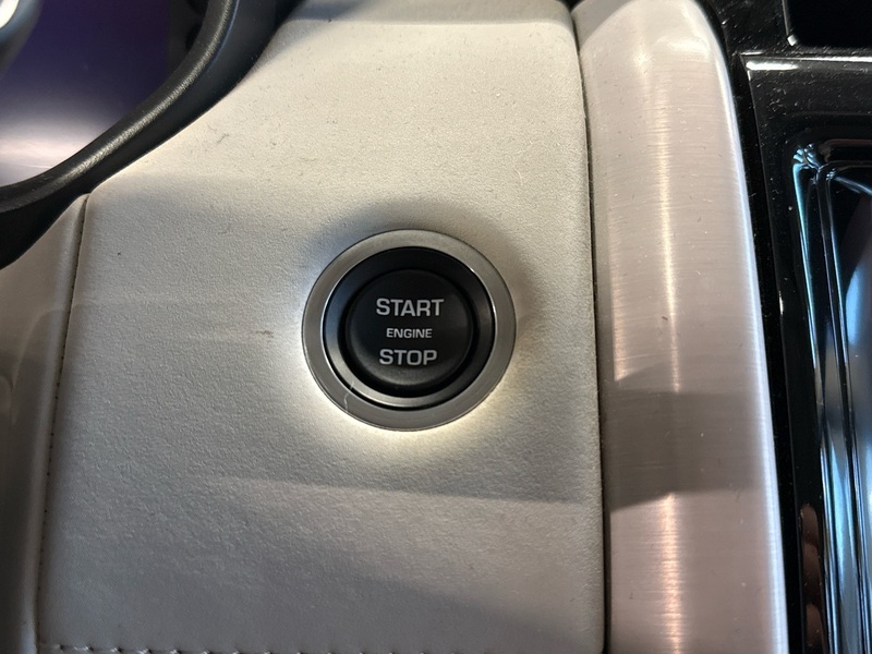 Land Rover Discovery vaihtoauto