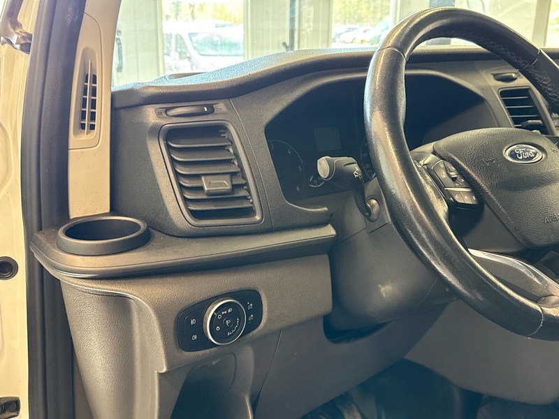 Ford Transit Custom vaihtoauto