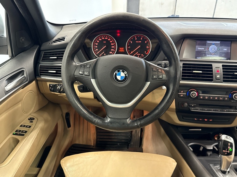 BMW X5 vaihtoauto