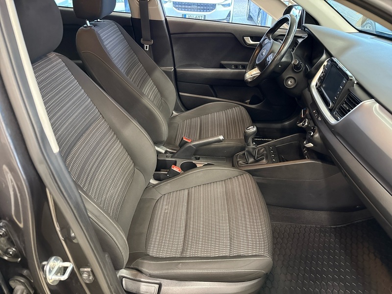 Kia Stonic vaihtoauto