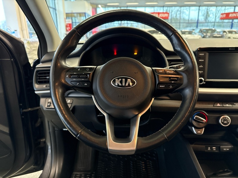 Kia Stonic vaihtoauto