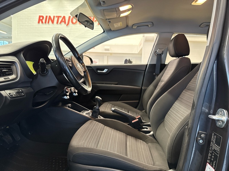 Kia Stonic vaihtoauto