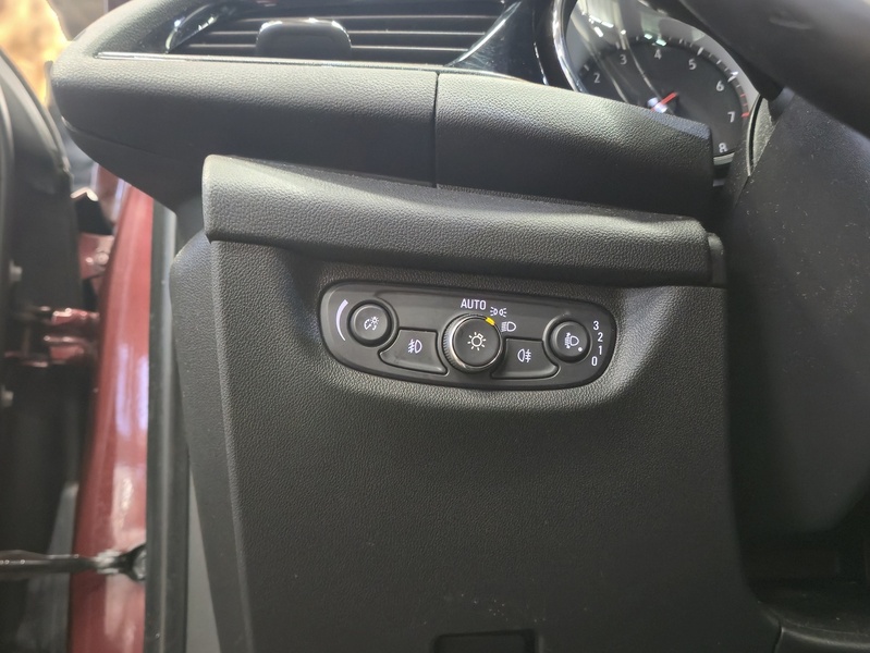 Opel Insignia vaihtoauto