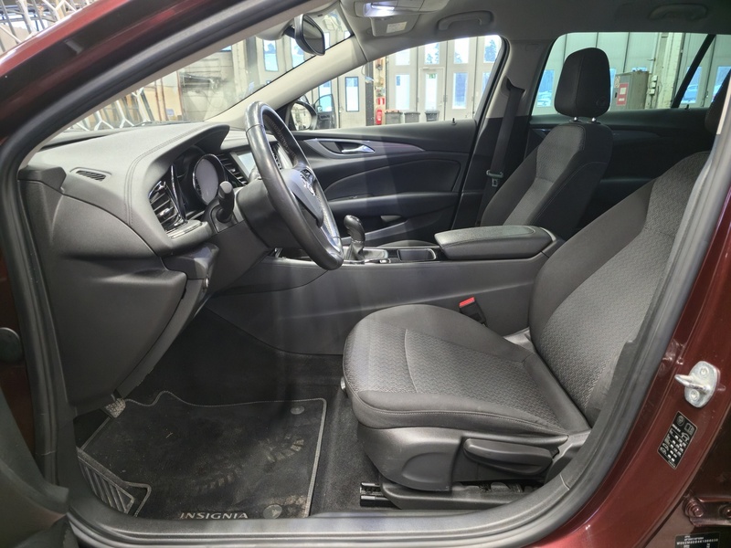 Opel Insignia vaihtoauto